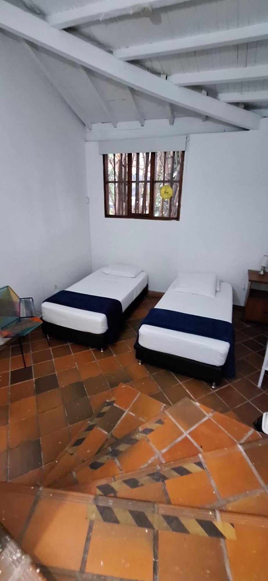 Yolo Hostel Medellín Zewnętrze zdjęcie