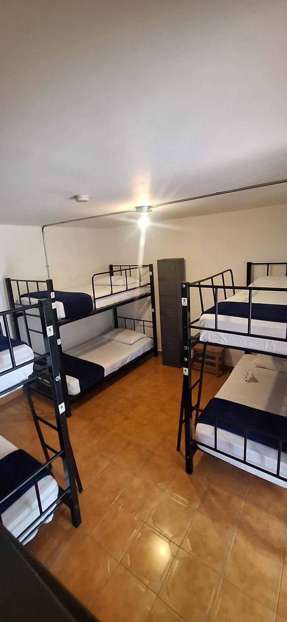 Yolo Hostel Medellín Zewnętrze zdjęcie